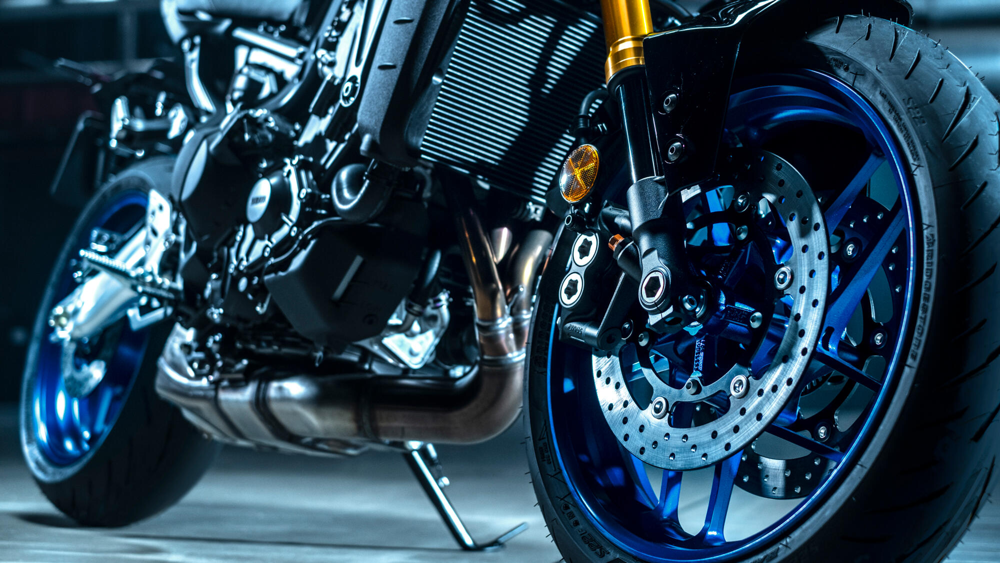 2022-Yamaha-MT09DX-EU-Detail-010-03