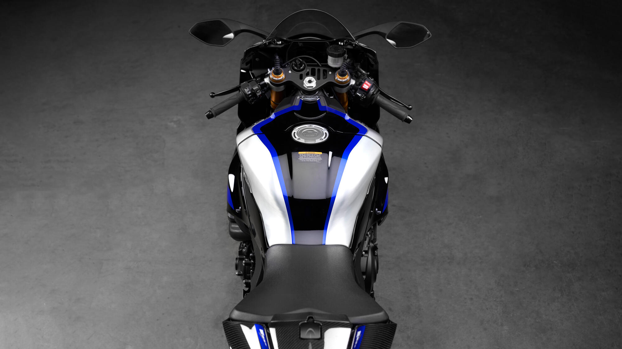 2022-Yamaha-YZF1000R1SPL-EU-Detail-012-03