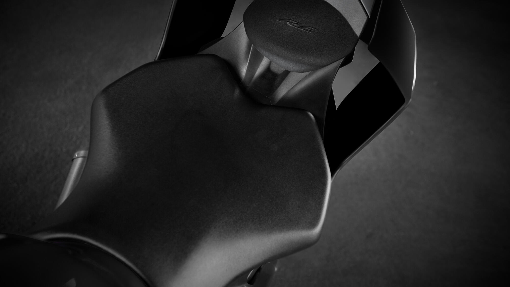 2022-Yamaha-YZF600R6RCOMP-EU-Detail-006-03