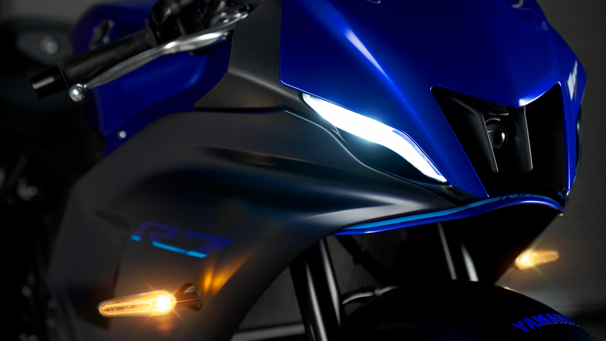 2022-Yamaha-YZF700R7-EU-Detail-013-03