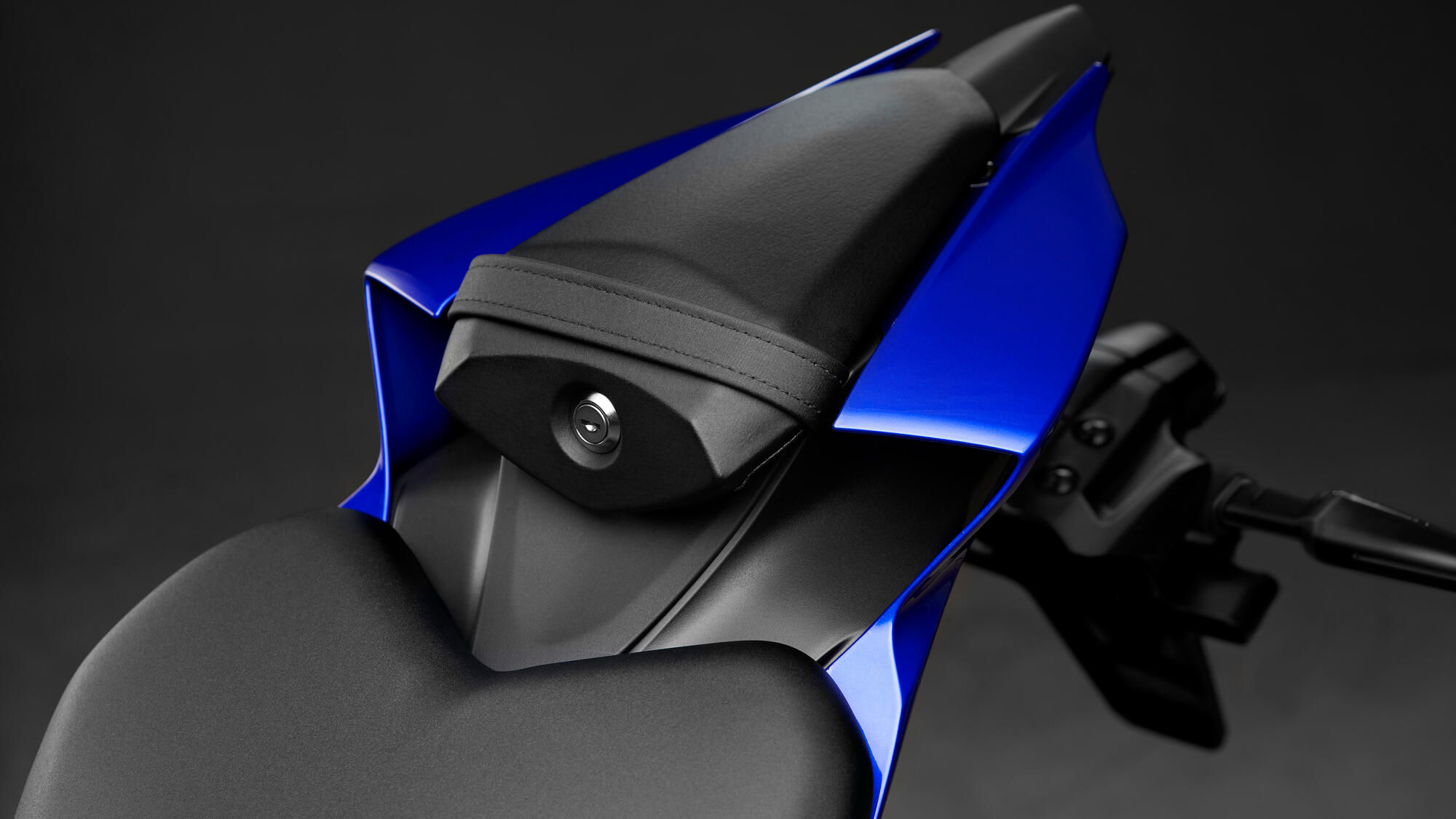 2022-Yamaha-YZF700R7-EU-Detail-019-03