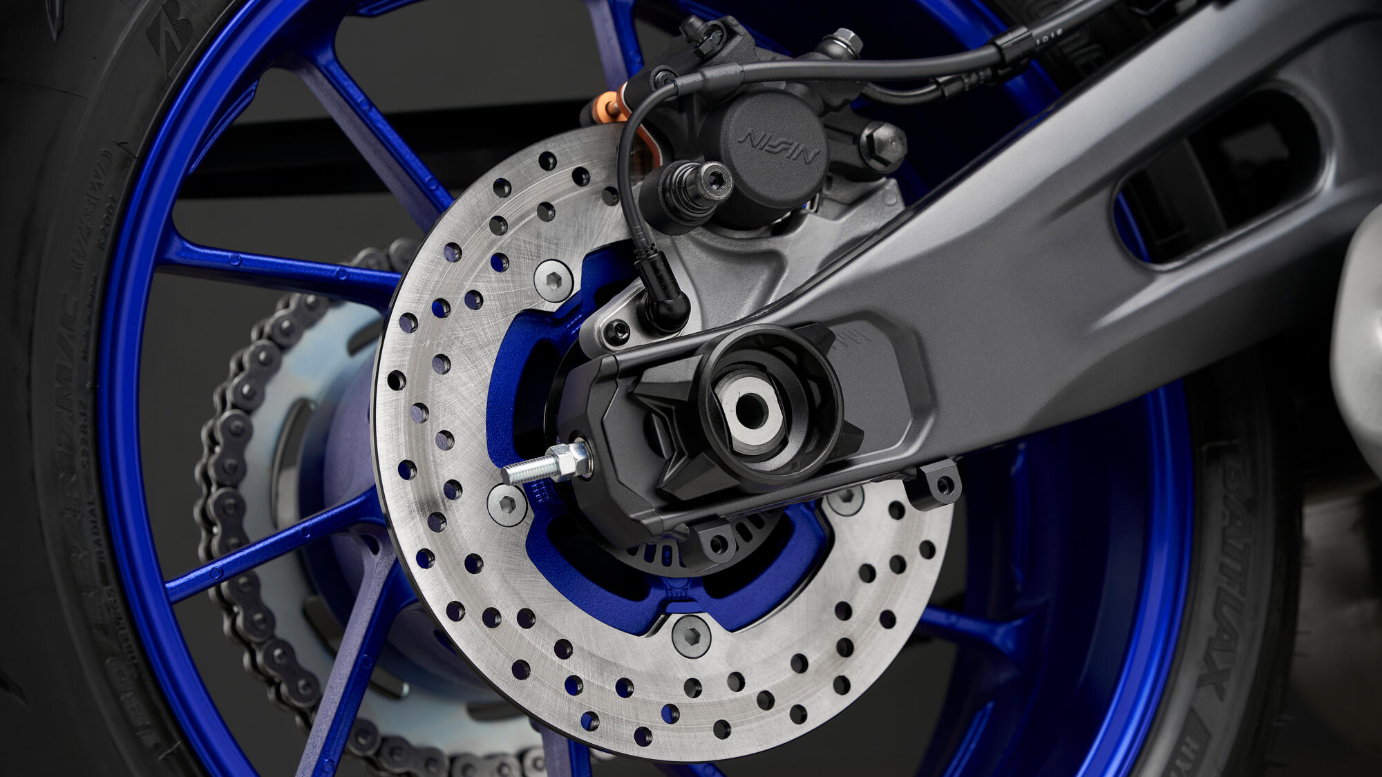 2022-Yamaha-YZF700R7-EU-Detail-024-03