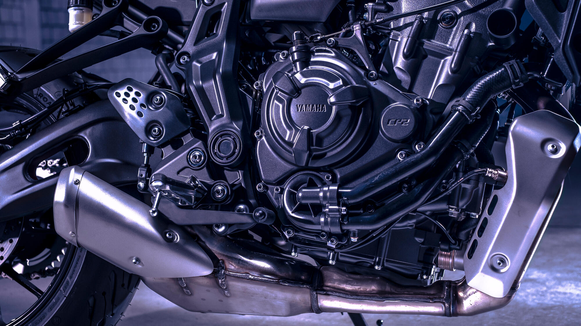 2023-Yamaha-MT07AB-EU-Detail-002-03