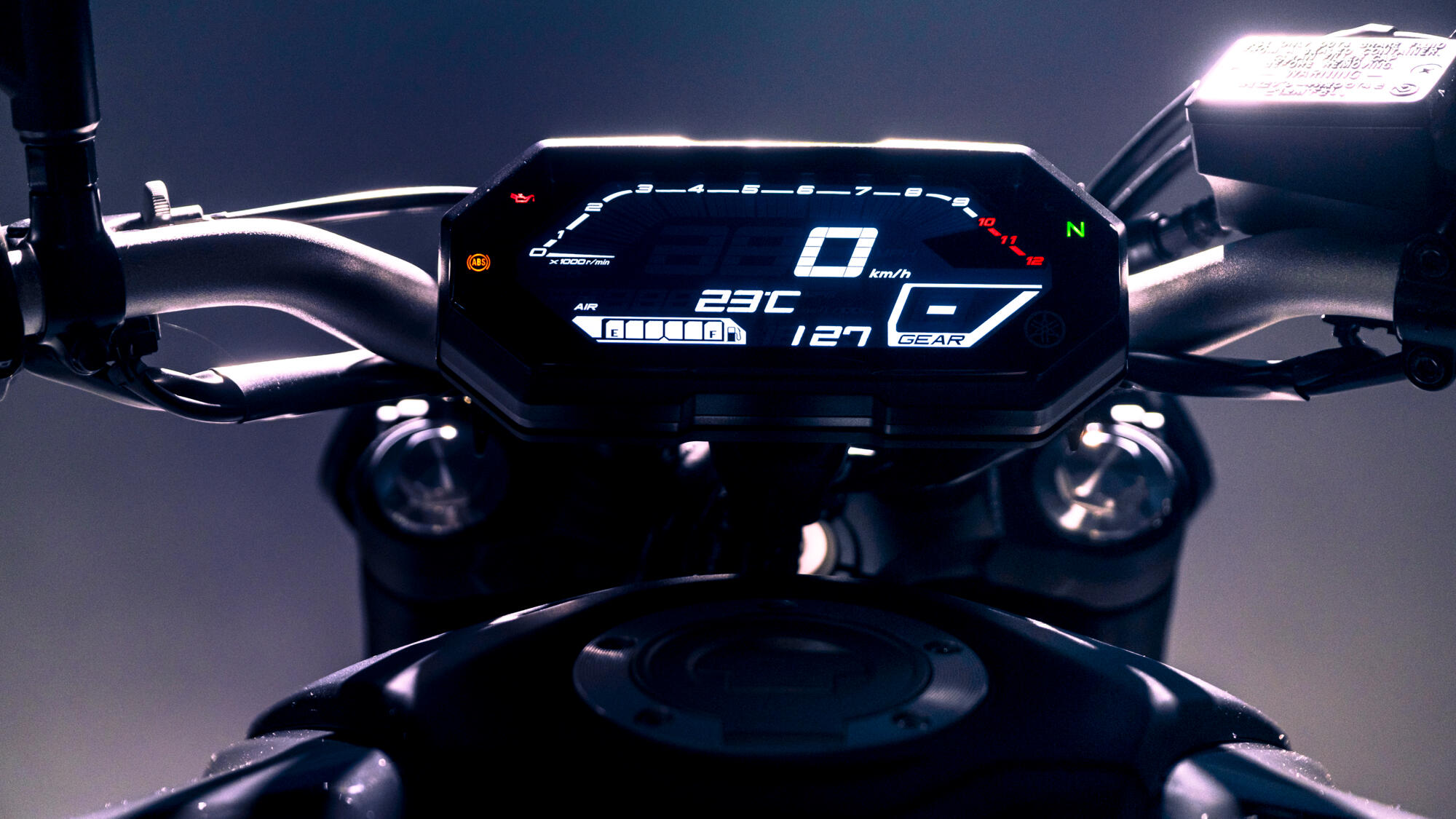 2023-Yamaha-MT07AB-EU-Detail-008-03