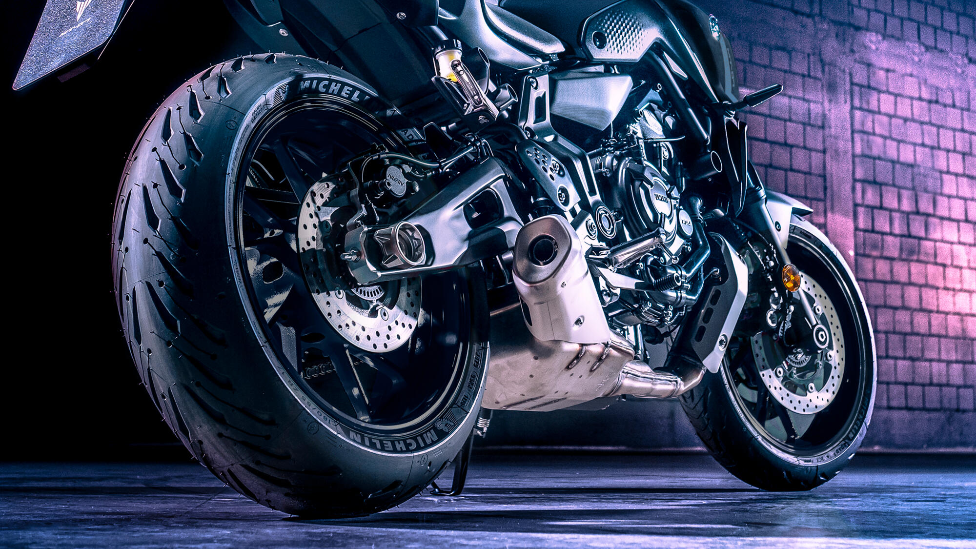 2023-Yamaha-MT07AB-EU-Detail-010-03