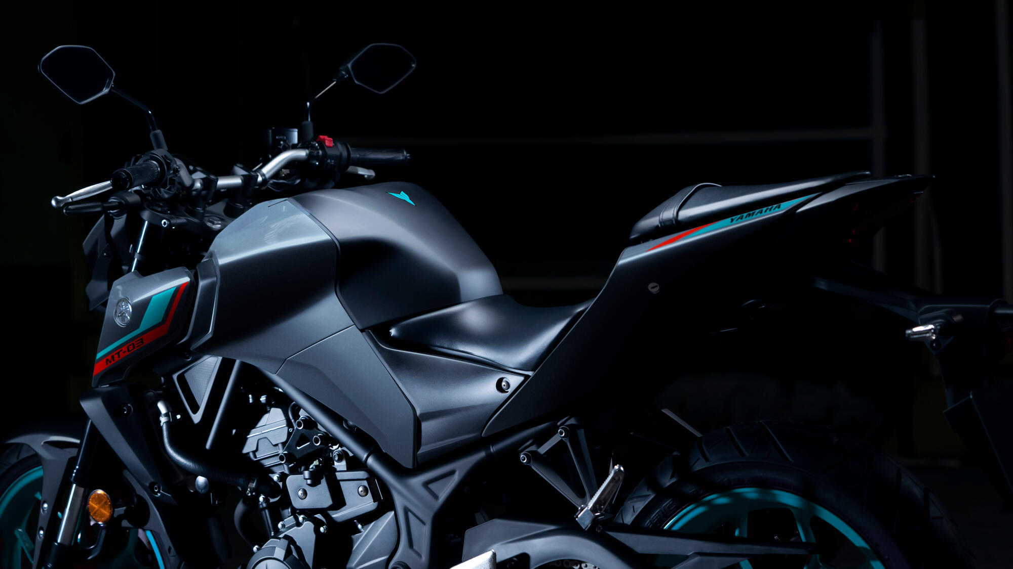 2023-Yamaha-MT320-EU-Detail-008-03
