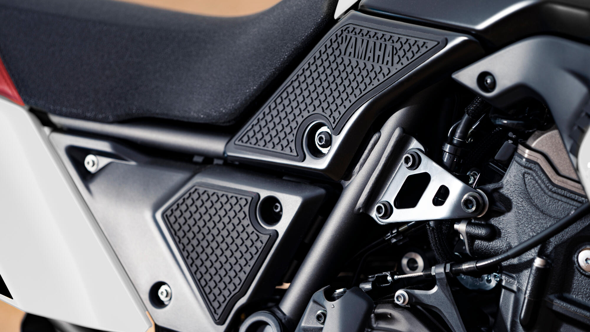 2023-Yamaha-XTZ700SP-EU-Detail-008-03